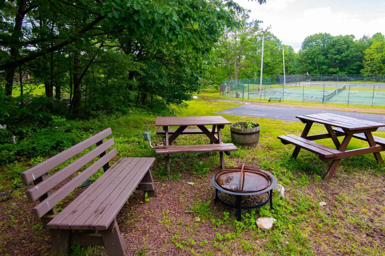 Mountain Laurel Resort White Haven Exteriör bild